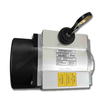 CPLS0001509493.jpg
